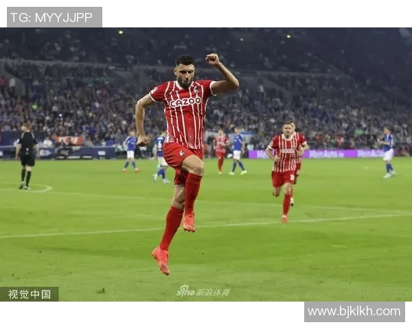 沙尔克04主场力争胜利迎战弗赖堡期待三分收获 沙尔克04主场力争胜利迎战弗赖堡期待三分收获