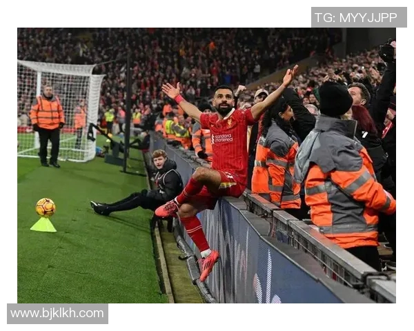 利物浦有意引进国际米兰前锋,或将成新一季英超热门战队 利物浦有意引进国际米兰前锋,或将成新一季英超热门战队